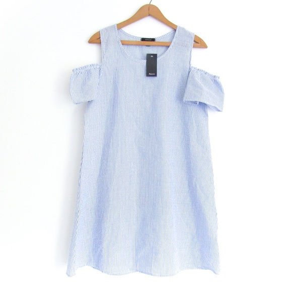 Espresso Dresses & Skirts - NEW! Beachy Dress